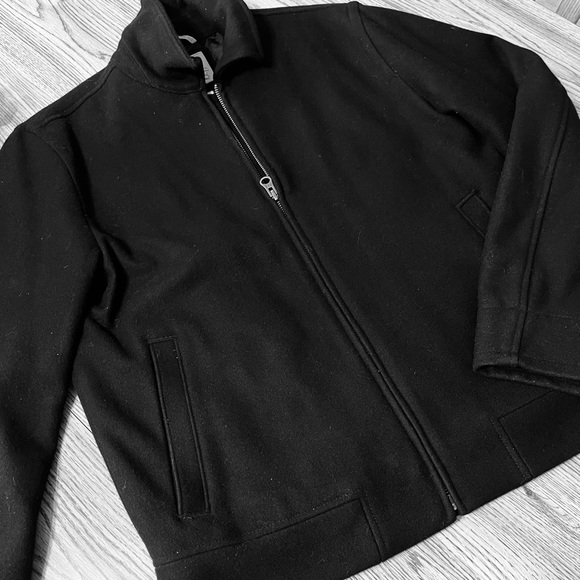 GAP Men’s black jacket size medium - Picture 1 of 3